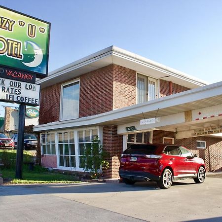 רפיד סיטי Lazy U Motel מראה חיצוני תמונה